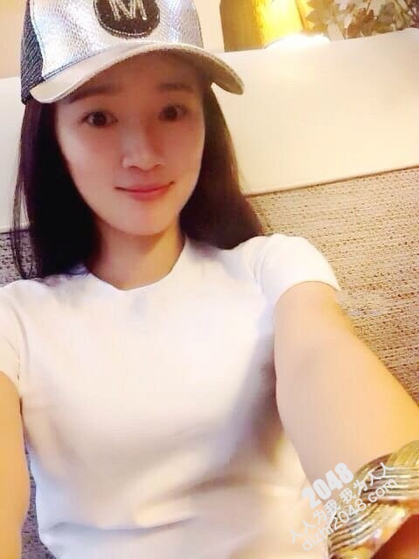 [自拍] 超清純火辣空姐  (26P)