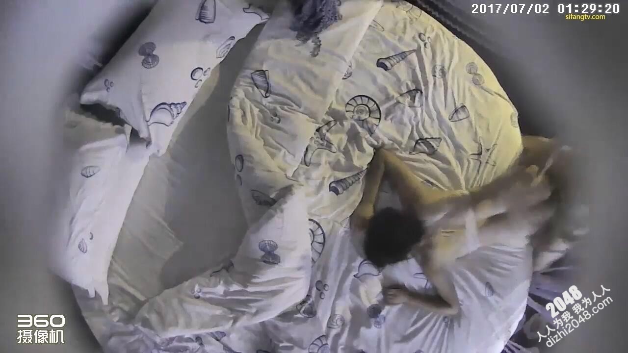 7-2经典酒店偷拍 叫床声很骚的少妇被操到叫声满走廊都能听见