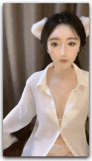 风骚韵味十足的漂亮少妇【小仙女的气质】开心的像个少女，