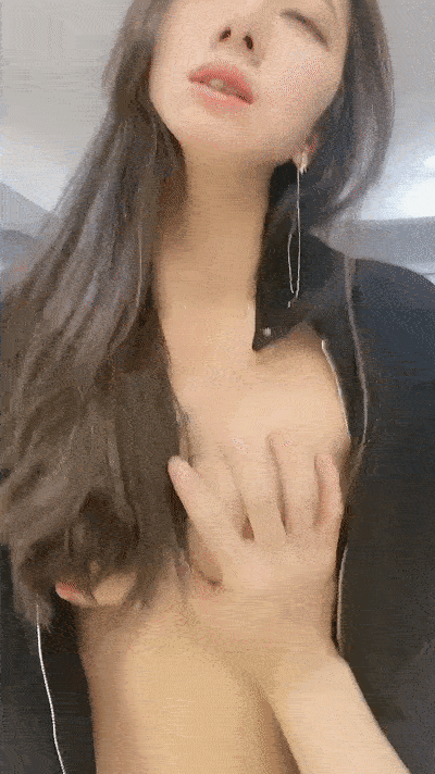 【優片】颜值性感美女回归！酒店炮友激情大战！美臀骑乘位扭动