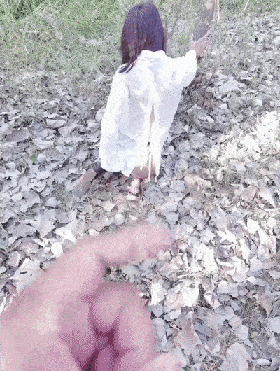 【優片】无敌粉穴网红女神！白嫩美乳超柔软！红色吊带性感丝袜，全身粉嫩
