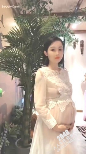 [MP4/2.0G]極品淫蕩少婦過道口交站立後入穿制服高跟混戰口爆／蜂腰翹臀夢夢扣穴手淫與男友住所激情性愛等 .SD