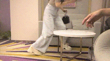【優片】最新 一对女同闺蜜也能如此造爱，闺蜜带上硅胶假jb暴插超级可爱