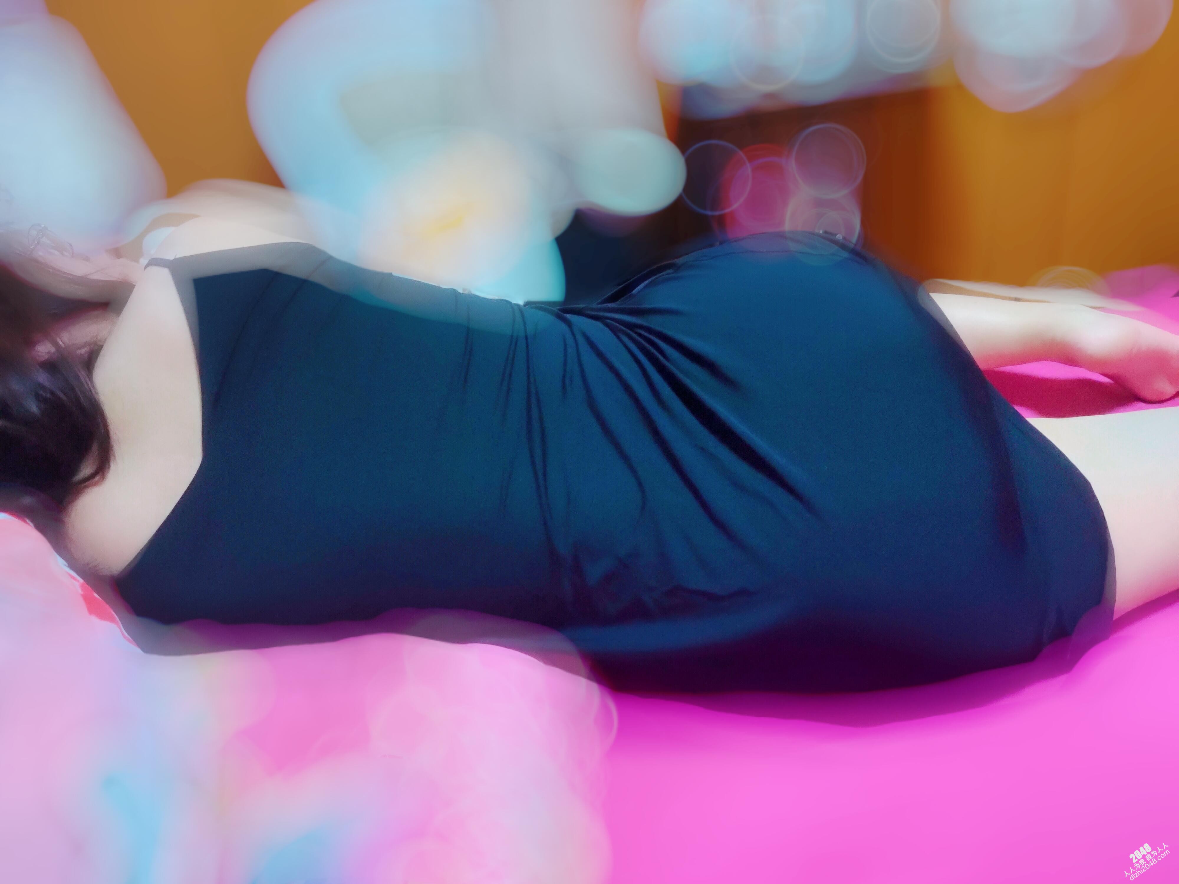 [原创]爱妻红色战袍搭配纹身贴显风骚[27P]