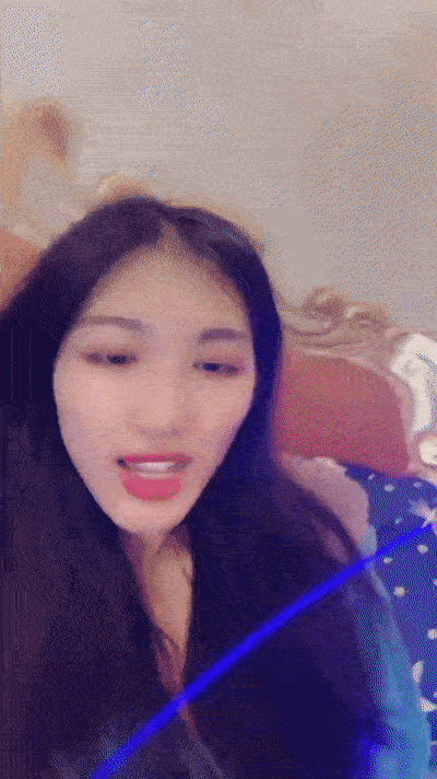 淫骚妹妹3p名场面！6小时激情操逼！各种姿势配合，前后夹击插嘴