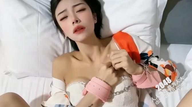 【MP4】[无码]AAP-0876 捆绑调教极品少女 淫语白丝母狗