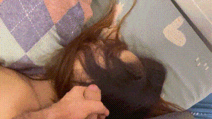 【優片】細腰美腿極品尤物！白虎美穴少女！美臀鏡頭前假屌抽插，進進出出