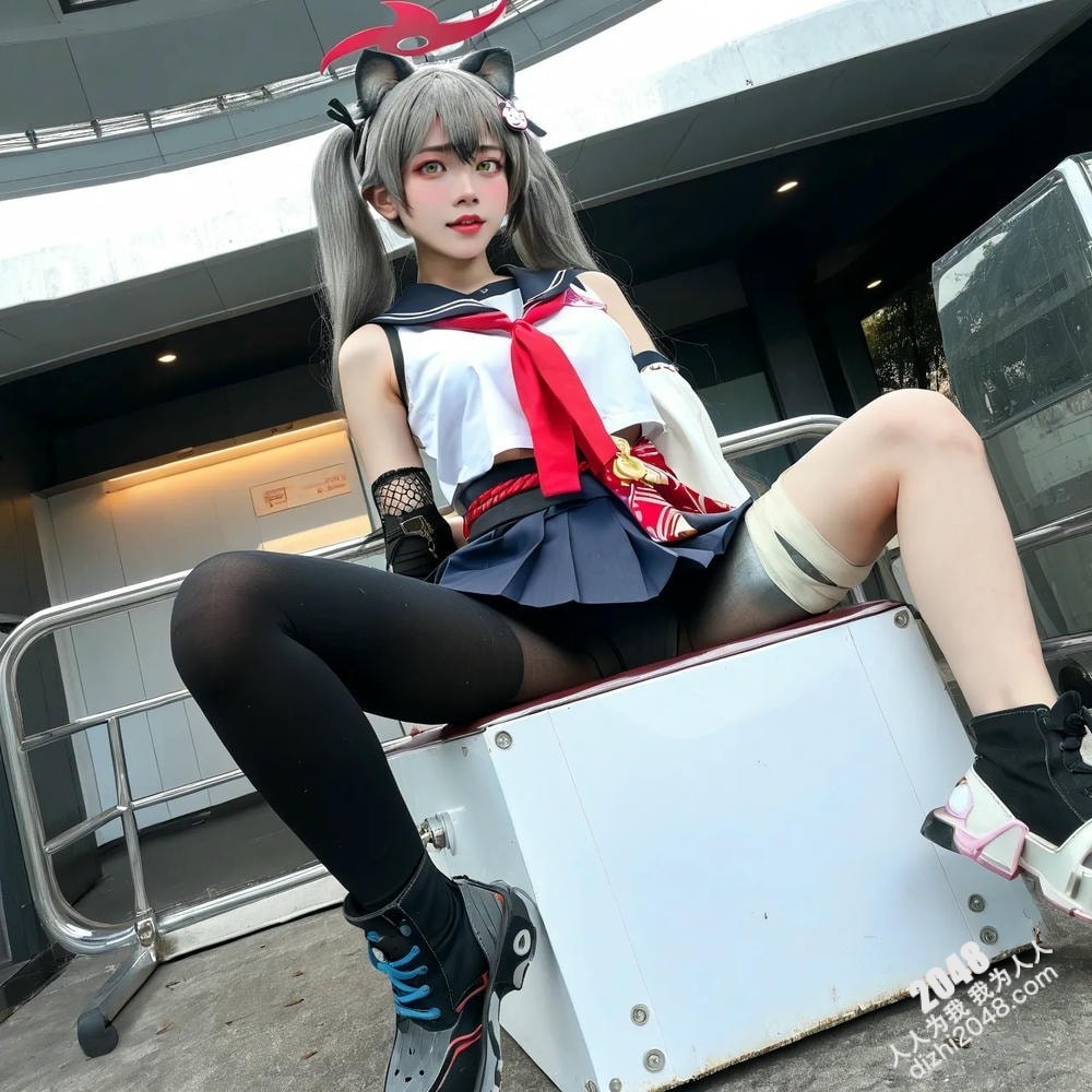 地铁上的女仆：都市诱惑与少女纯真(27)