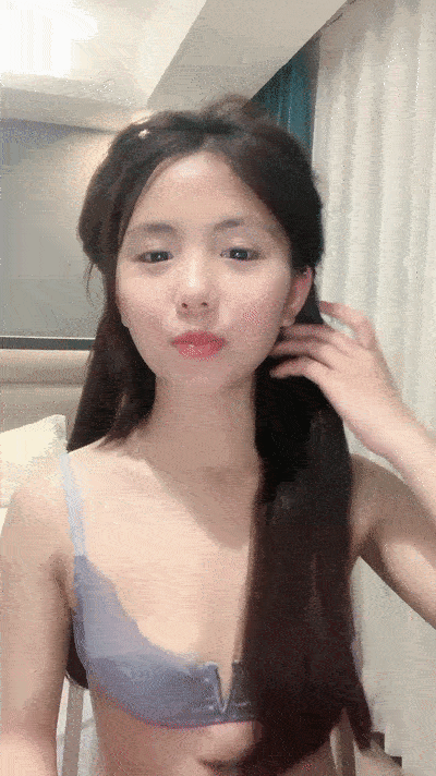 【優片】甜美漂亮小姐姐!回归酒店操逼!主动骑乘位操多毛骚穴