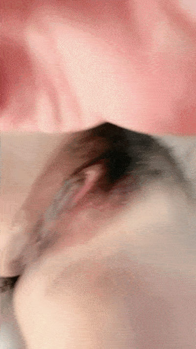 【優片】168cm性感美禦姐！換上白襯衣誘惑！美臀大長腿脫下内褲，肥唇騷穴掰開，從下往上視角