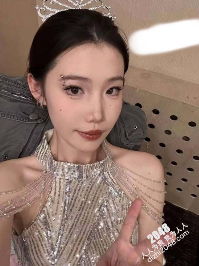 【優片】白金泄密 真实调教极品大学生眼镜反差婊 身材超好 肤白貌美 全程露脸
