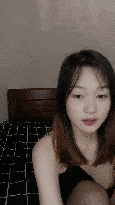 【優片】甜美乖巧妹妹!一脸呆萌!黑丝美腿足交,大屌抽插小嘴,骑乘位打桩机,深插爆操嫩穴