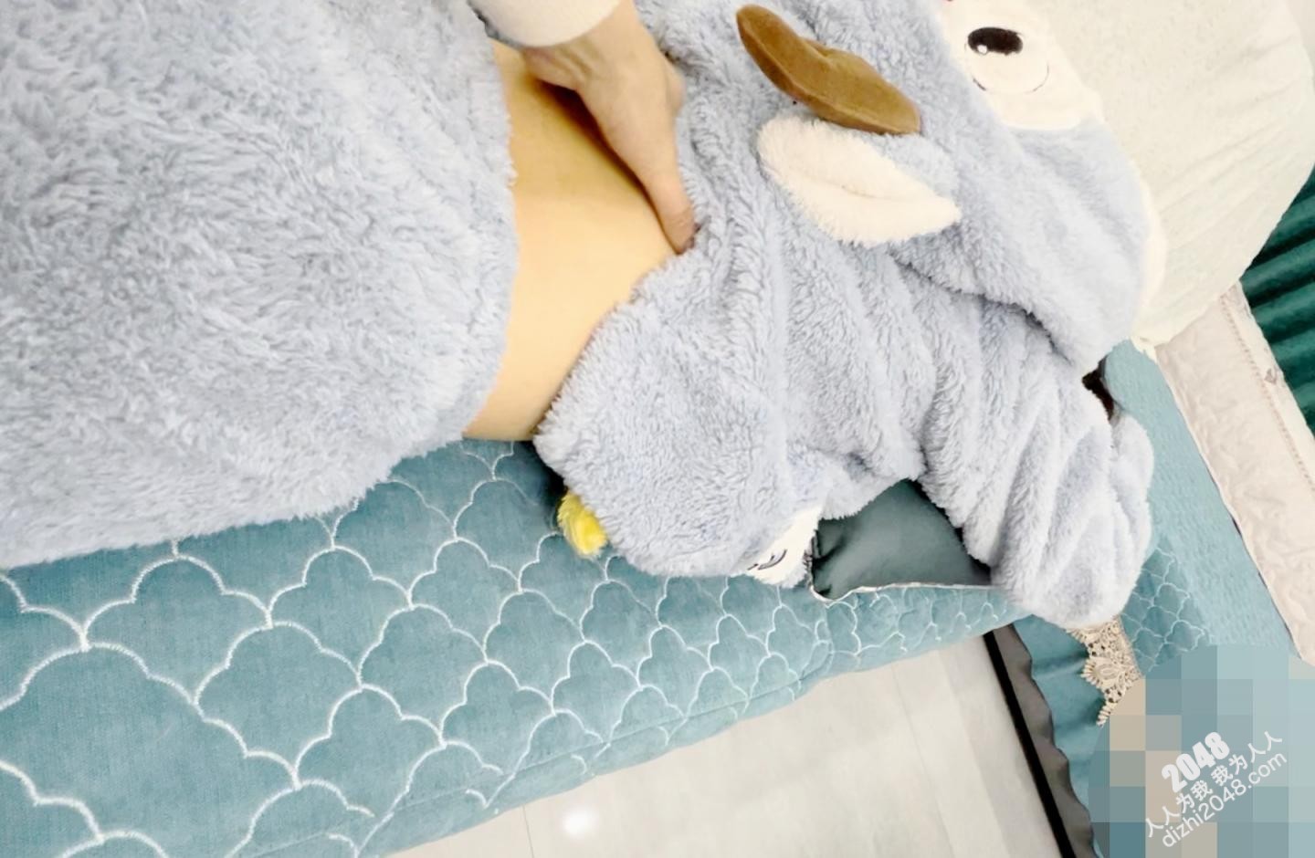 ⭐兄妹乱L后续2⭐19岁老师妹妹被干高潮插的痛不欲生，附生活照，拍1个多小时内容丰富精彩，身材腰臀比史无前例好