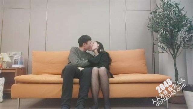 【優片】纹身哥酒店重金约炮极品黑丝大长腿小姐姐 各种姿势啪啪啪