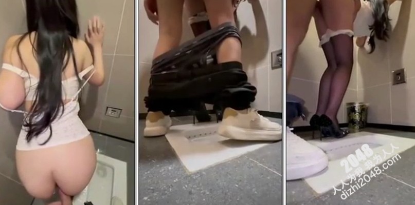 [MP4]网吧里跳蛋调教邻家姐姐直接在厕所打炮，水汪汪骚穴玩喷尿