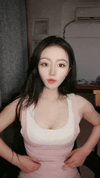 【優片】雪莉小可爱!网红小姐姐!居家小男友操逼,站在椅子上翘屁股后入,穿上肉丝,床上正入抽插