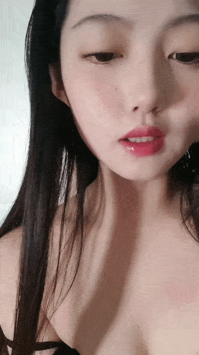 【優片】花臂紋身苗條美女！酒店炮友激情操逼！第一視角插穴，衛生間扶腰後入，主動騎乘位深插