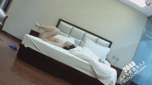 [MP4/1.3G]PUA達人阿呆網路勾搭學生妹旅館翻雲覆雨粗暴抽插連幹兩炮／小夥為嘗玩少婦胴體邀大叔換妻4P激戰波濤洶湧誘惑嬌喘等 720p