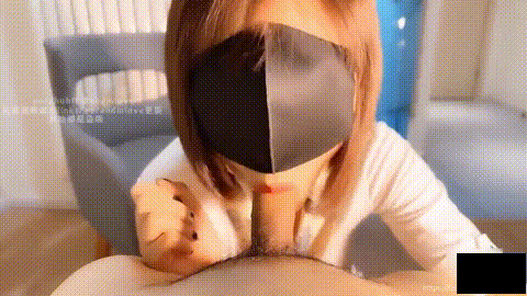 【MP4】[国产自拍]SAPV-044 大奶细腰火辣女子看起来很端庄床上淫水流不停