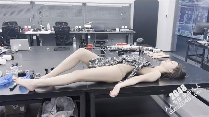 【超爆極品 人氣名模】海鮮饅頭穴女神『阿朱』超魅機甲機器人超爆秀人頂流