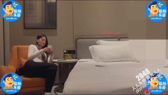 【MP4】[盗摄偷拍]HSP-0023 腰细腿长的大圈女孩身材白白淨淨笑起来像个女明星