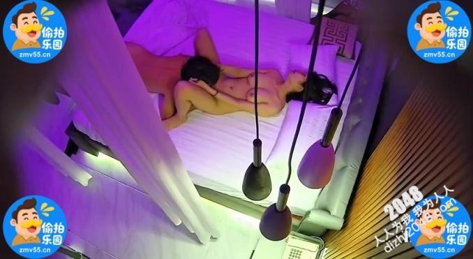 【MP4】[盗摄偷拍]HSP-0047 年轻女友推油按摩舔逼热身再啪啪