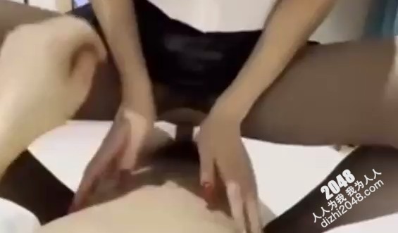[MP4]全程淫语骚话，高清画质贵在真实
