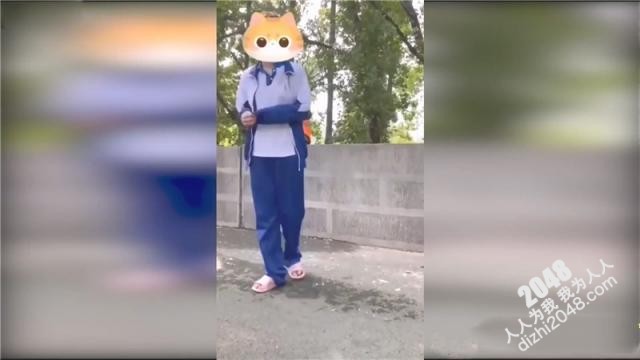 郑州七中女学生被男友当街调教