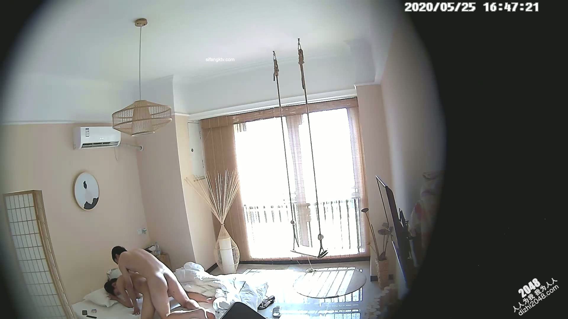 [MP4/448MB]5-25经典酒店偷拍 连续多日多对学生情侣开房做爱 爱打女友屁股的长屌男啪啪最猛