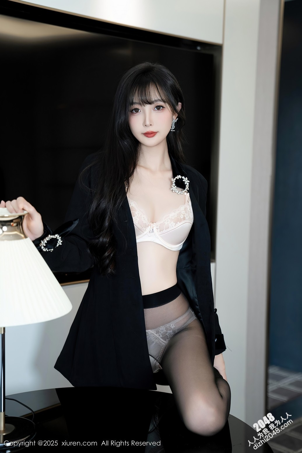 樱桃小阑子 性感魅惑黑丝 灵动迷离的丝足美不胜收 曼妙身姿娇媚动人[99P/928M]