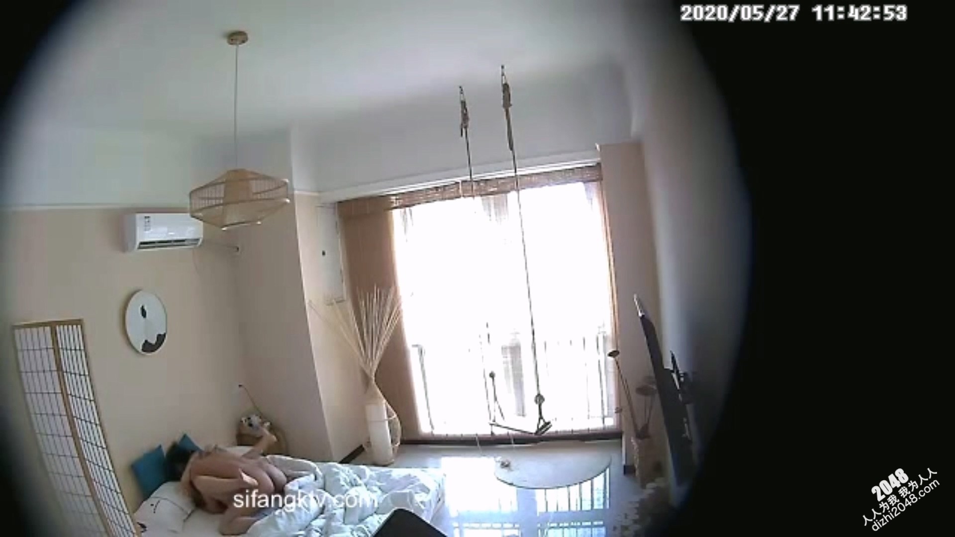 [MP4/448MB]5-25经典酒店偷拍 连续多日多对学生情侣开房做爱 爱打女友屁股的长屌男啪啪最猛
