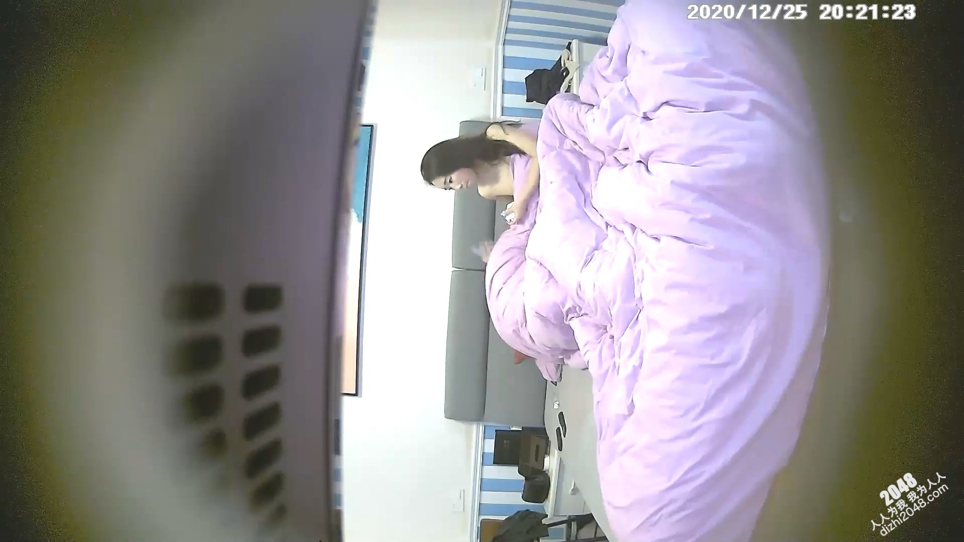 [MP4/309MB]12-25经典酒店偷拍 圣诞节情侣开房爱爱，校花女神床上变身骚母狗