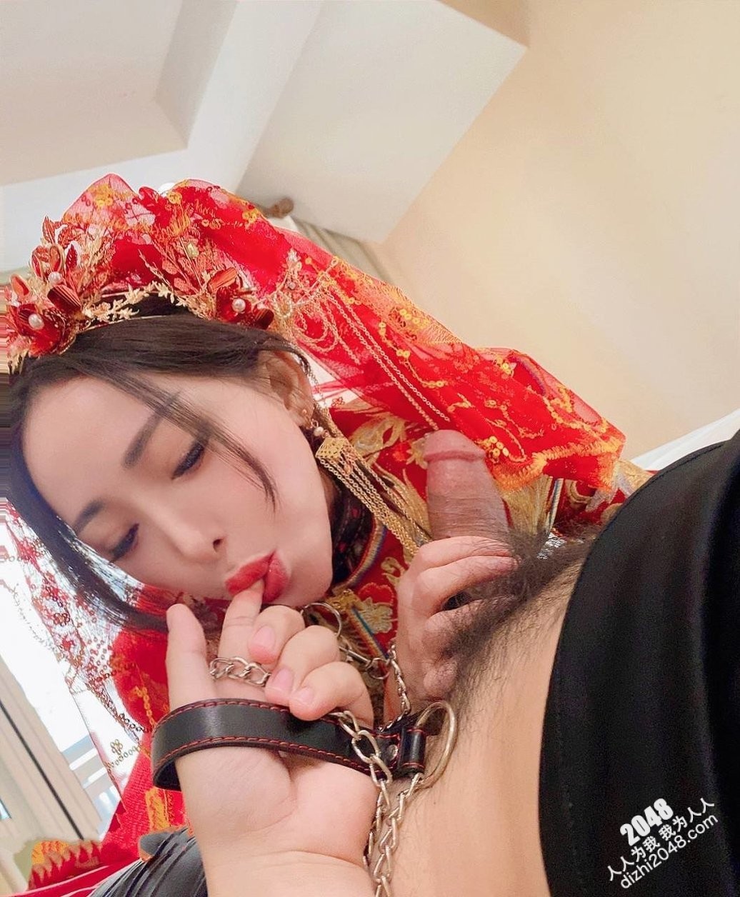 高端土豪外围女 高阶段玩物 结婚洞房花烛夜前穿婚纱卖力伺候主人 直接内射 视图[286P/428M]