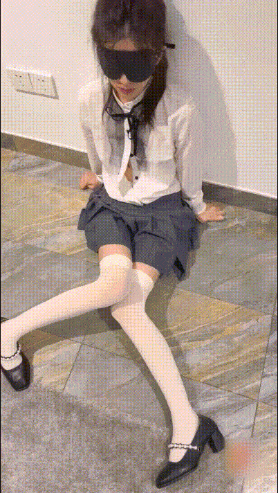 高馬尾舞蹈生校花小嫩妹私密調教 晚自習偷跑出來伺候主人,jk裙下真空隻爲爸爸方便随時可以操小騷穴