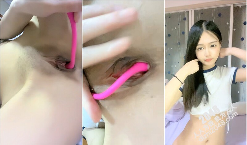 高颜值清纯9分美少女,洁白上衣差点兜不住大奶子,衣服撩起来,壹对大白兔蹦蹦跳跳出来了