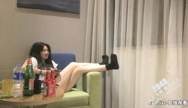 [探花偷拍]ONE-0116 约到甜美短裙小姐姐 玩玩游戏喝喝酒脱下内衣揉奶猛操