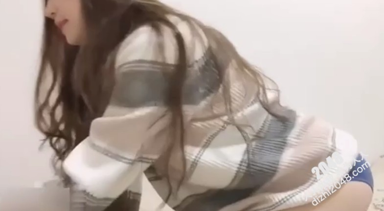 [MP4]“啊啊！好爽顶到最里面了！”公司小财务