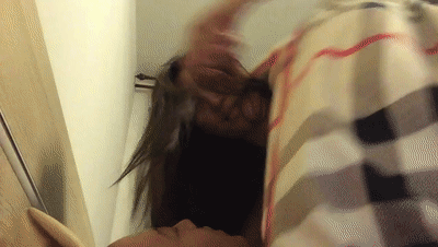 极品少妇被窝里女上位激情啪啪,主动骑乘摇曳满面的欲望与被艹时的情爱,激情热吻调情被艹得呻吟不断!