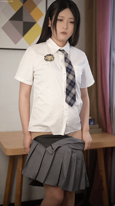 ☀精品推荐☀推特大神摄影师【Tiger胖虎】出品伪娘『雅雅』学院风极品颜值骚货道具插菊娇喘连连☀