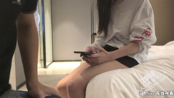 [探花偷拍]ONE-0181 苗条大长腿小姐姐 洗完澡舔屌口交&nbsp;&nbsp;扣穴正入扶着屁股激情猛操