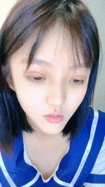 【優片】校花女神惨遭蹂躏，全程露脸激情3p伺候两大哥，口交大鸡巴揉奶玩逼，让大哥无套爆草小骚穴，浪叫不止真刺激