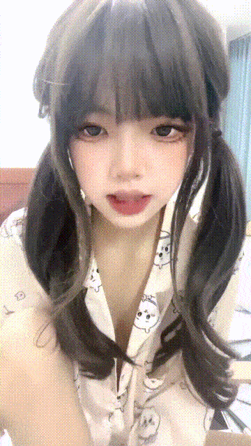 【優片】这个萝莉有点色】乖巧学妹!脱光光展示完美好身材 揉奶玩逼掰开骚逼特写水嫩诱人