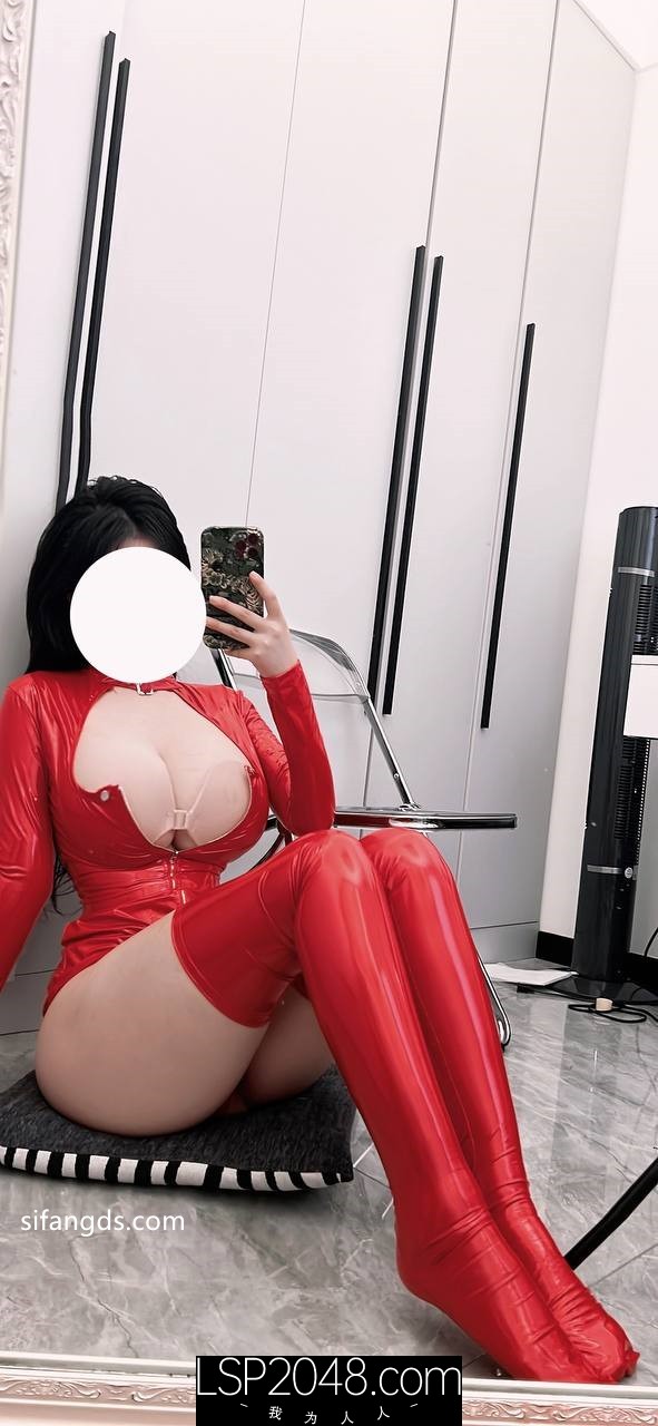 【優片】微博网红，巨乳肥臀bbw御姐【迷人的cui】vip福利，人间 尤物，道具自慰