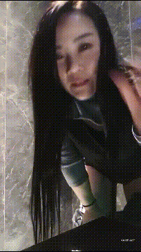【優片】两个风韵犹存的东北熟女 喝的满脸绯红在厕所勾引大哥啪啪 喝多了尿不停 稀毛肥鲍鱼淫水超多