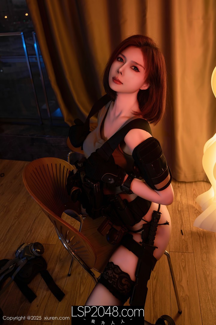 白芷yy性感美女战士装扮黑色内衣配黑丝袜秀曼妙身姿【94P/867MB】