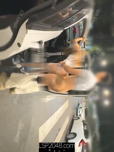 [MP4/1.8G]江蘇張姓反差眼鏡妹穿吊帶絲襪露臉吮吸肉棒女上位騎乘內射／蜜桃臀禦姐不愛飛的海燕與金主開房白日宣淫激烈抽插等 720p