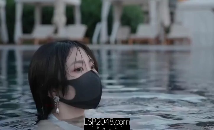 【MP4】[国产自拍]AAP-3756 最新超火香港網紅極品美少女HongKongDoll 番外短片- 夏日回憶 性感泳裝無套爆艹偶姐姐白虎嫩穴