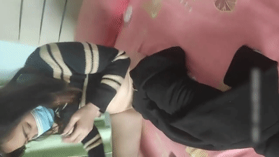 ☀探访按摩店☀城中村内找了一个轻熟女，直接无套乱艹，太爽了，没艹几下就内射了！