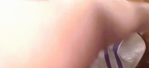 女邻居失恋平时看着端庄的女邻居没想到床上如淫荡