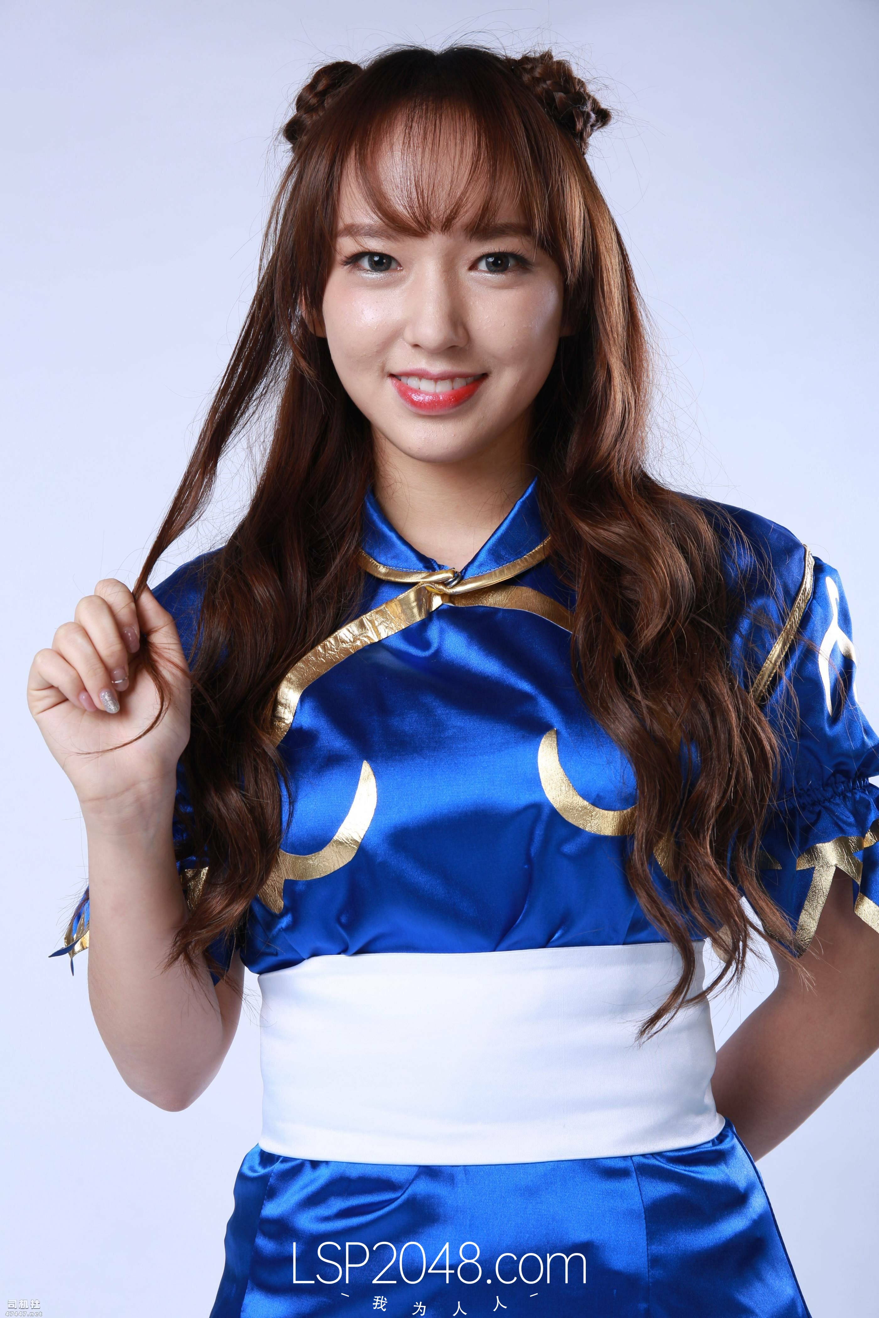  [流出]  程潇 棚照生图 街头霸王-春丽旗袍格斗服（CR2） [56P+1.4G] -魔性福利